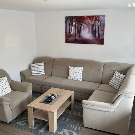 Manja Apartment *
